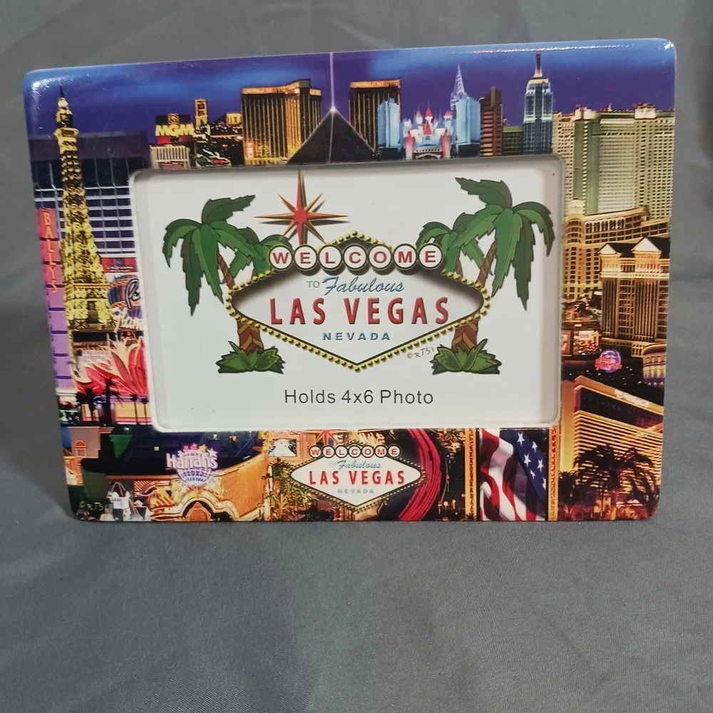 Las Vegas Souvenir Photo Frame 4x6 Multicolor Good Strip Skyline Sign